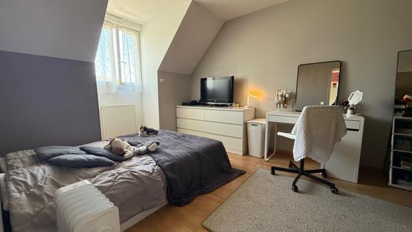 Maison Le Coudray Montceaux 5 pièce(s) 105 m2
