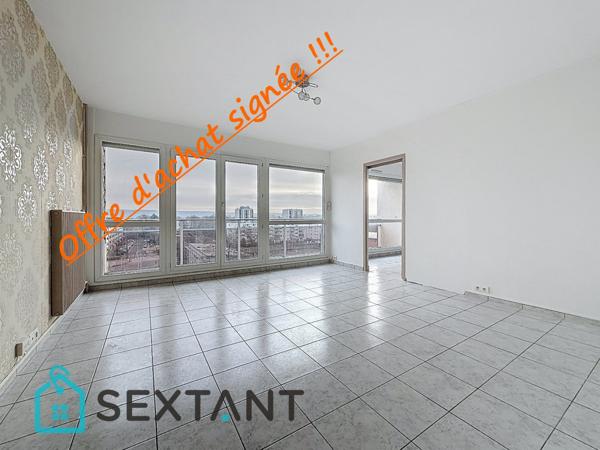 Appartement 81 m2 trois chambres.