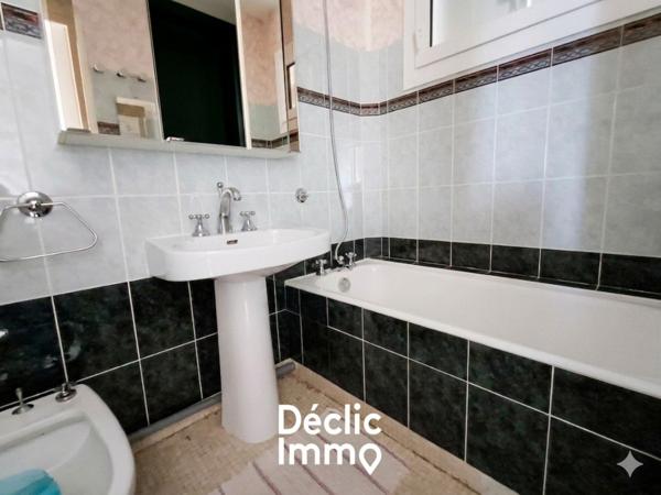 Vente appartement Les sables d'olonne, 69m² 3 pièces 233 000€ avec garage