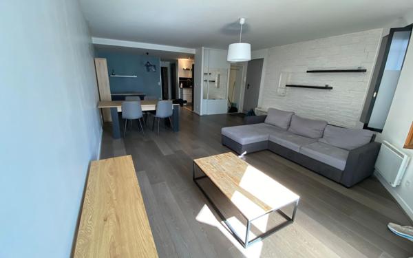 Appartement à vendre    2 pièces • 72 m2 Castres