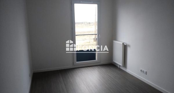 Location Appartement 2 pièces 42.35 m² - Pontoise 95300