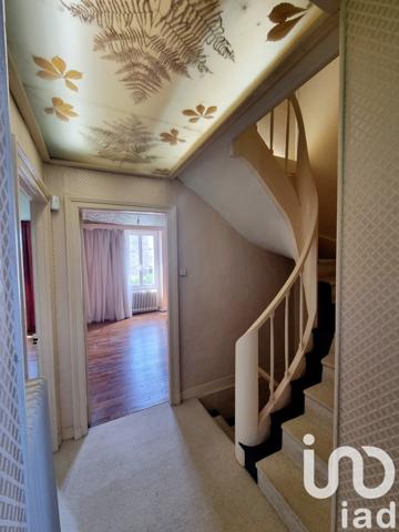 House for sale 10 rooms 226 m² Saint-Julien-l'Ars