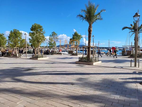 Appartement rénové proche centre ville et port