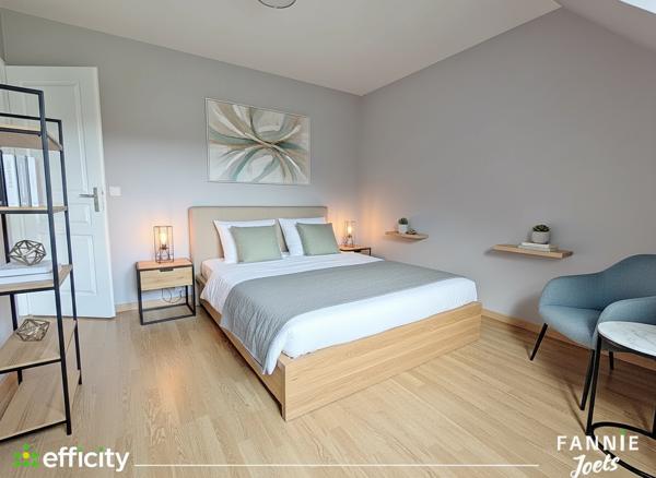 Maison
         5 pièces
        - 123 m² Exclusivité 479 000 € *