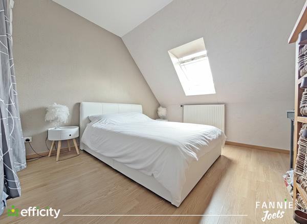 Maison
         5 pièces
        - 123 m² Exclusivité 479 000 € *