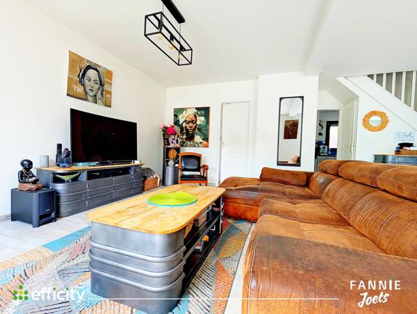 Maison
         5 pièces
        - 123 m² Exclusivité 479 000 € *