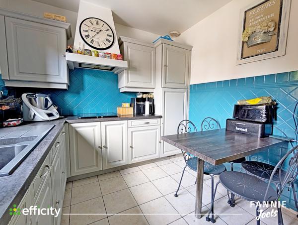 Maison
         5 pièces
        - 123 m² Exclusivité 479 000 € *