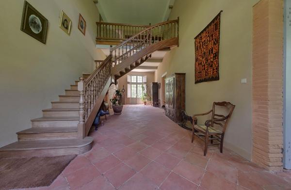 Demeure bourgeoise et familiale, environnement de rêve !