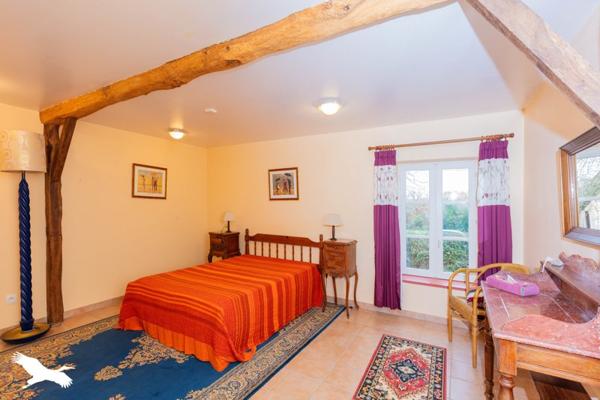 Maison à vendre |  L'Isle-Jourdain |  6 pièces | 160 m²