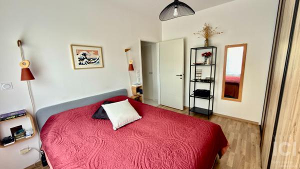 FAIRE OFFRE ! Appartement Rez de chaussée - 3 pièces - Bourg de Carquefou - 94m²