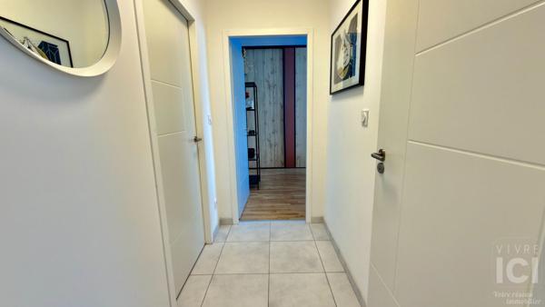 FAIRE OFFRE ! Appartement Rez de chaussée - 3 pièces - Bourg de Carquefou - 94m²