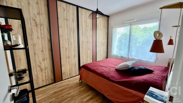 FAIRE OFFRE ! Appartement Rez de chaussée - 3 pièces - Bourg de Carquefou - 94m²