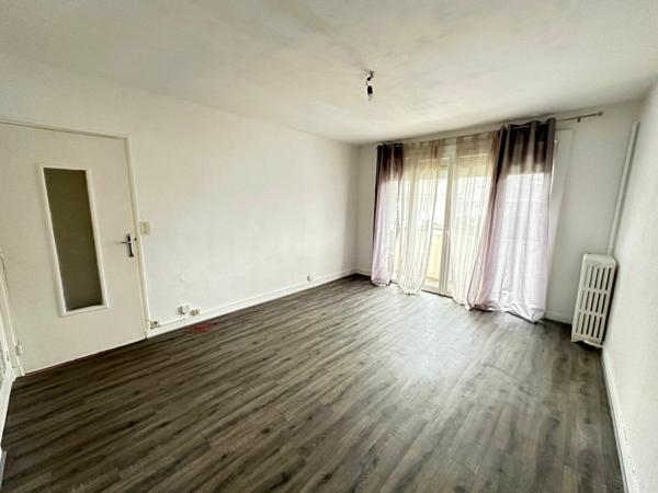 Appartement à louer    3 pièces • 56 m2 Limoges