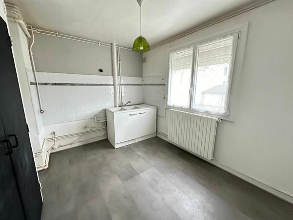 Appartement à louer    3 pièces • 56 m2 Limoges