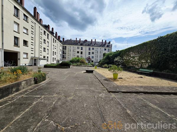 Vente
                Appartement45,62 m² - 2 Pièces -
                    TOURS (37000)