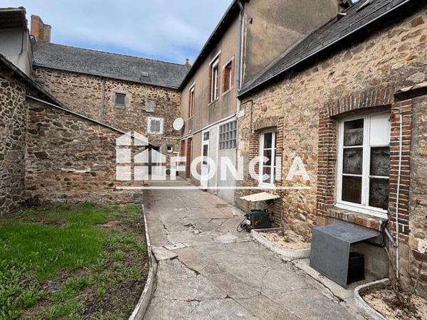 À vendre Maison 8 pièces 217 m² - Villiers-charlemagne 53170