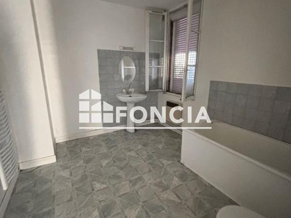 À vendre Maison 8 pièces 217 m² - Villiers-charlemagne 53170