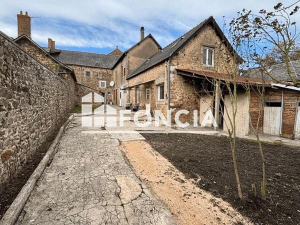 À vendre Maison 8 pièces 217 m² - Villiers-charlemagne 53170