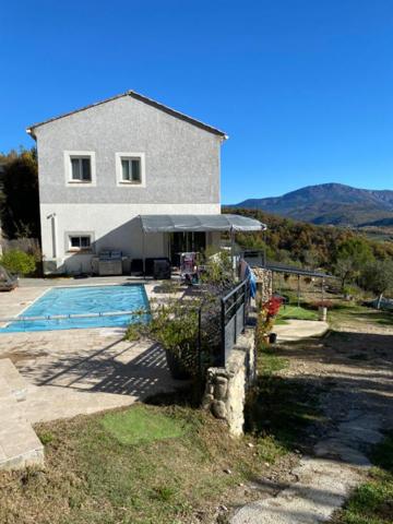 MAISON  9 PIECES  DUNE SUPERFICIE HABITABLE DE 224M2