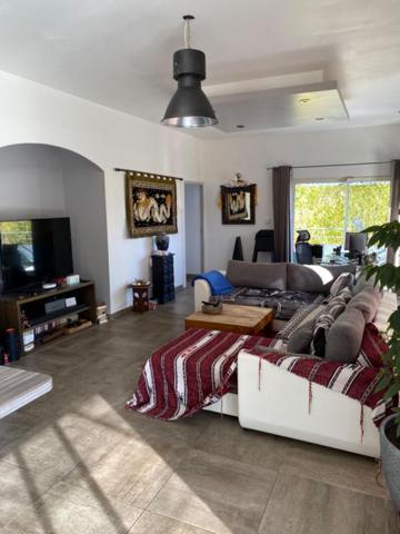 MAISON  9 PIECES  DUNE SUPERFICIE HABITABLE DE 224M2