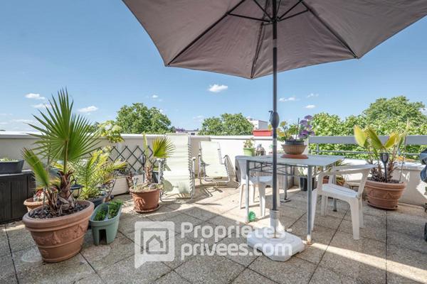 Nanterre  -  Appartement  3 pièces 64 m2 avec terrasse de 30 m², cave et une place parking