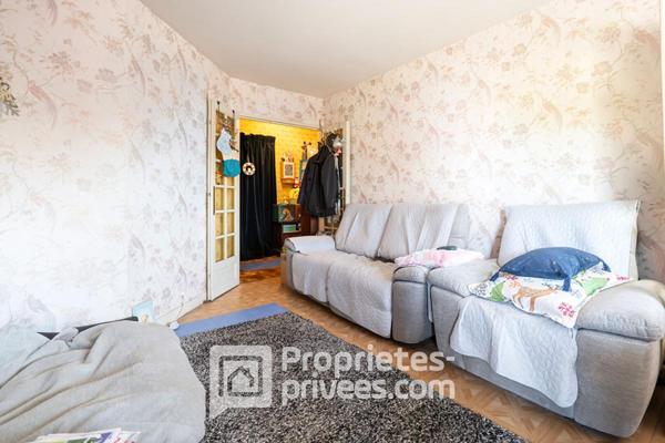 Nanterre  -  Appartement  3 pièces 64 m2 avec terrasse de 30 m², cave et une place parking