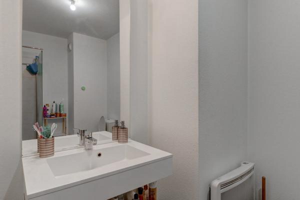 Parking + appartement