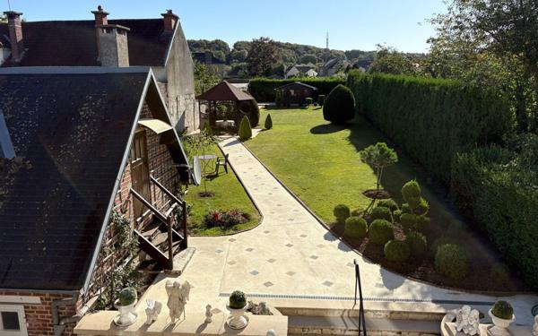 Maison à vendre    5 pièces •  Villers-Cotterêts