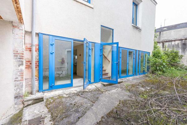 Immeuble Vierzon 20 pièces 288 m2