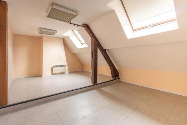 Immeuble Vierzon 20 pièces 288 m2