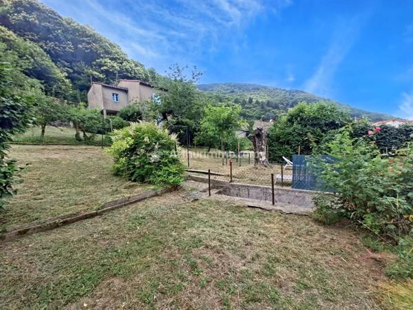 Vente                                                      Immeuble
                        
                     7 pièces                      107 m2                     à Mazamet
