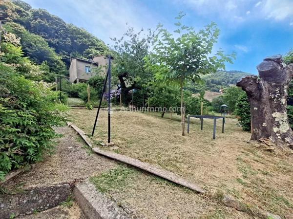 Vente                                                      Immeuble
                        
                     7 pièces                      107 m2                     à Mazamet