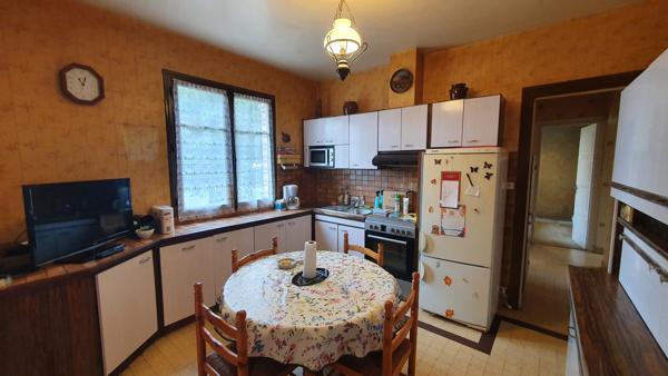 Villa en vente avec 3 chambres à Hagetmau avec SN AGENCE TACHON Villa en vente avec 3 chambres à Hagetmau avec SN AGENCE TACHON