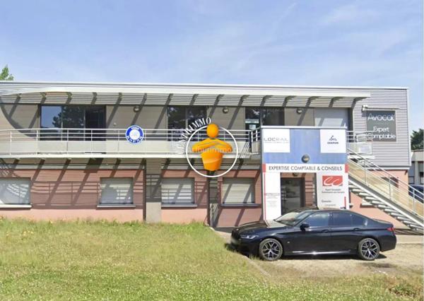 Location Local commercial 2 pièces 47 m2 à Saint-Quentin-Fallavier