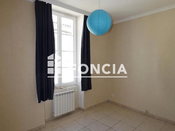 Location Appartement 4 pièces 83.37 m² - 29 RUE TRAJAN Nimes 30900