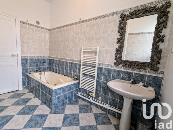 Maison à vendre 8 pièces 193 m² Châteaudun