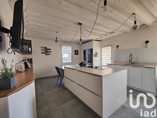 Maison 10 pièces de 290 m² à Linas (91310)