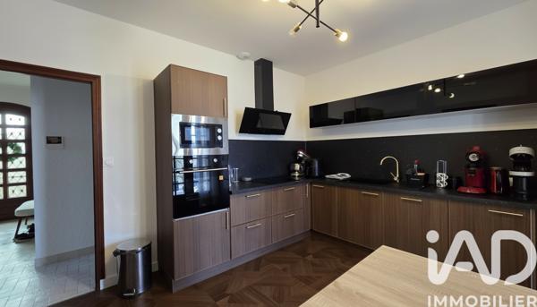 Maison à vendre 5 pièces 155 m² Ruelle-sur-Touvre