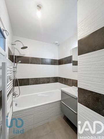 Appartement à vendre 2 pièces 48 m² Savigny-le-Temple