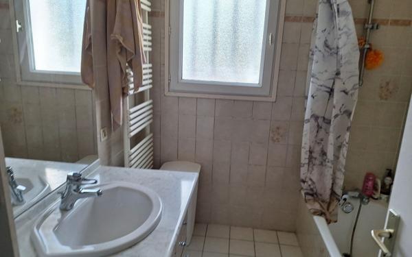 Maison à vendre    7 pièces •  Vierzon