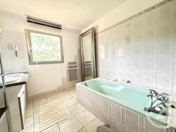 Maison à vendre  7 pièces - 146 m 2   TREILLIERES  - 44