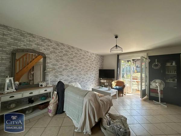 Maison à louer 3 pièces 68.67m² Orrouer (28190)