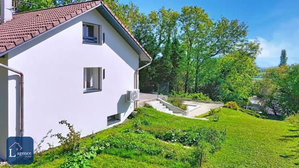 Villa T6 277m² rénovée avec piscine, sous-sol, vue dégagée – Parcelle de 1 180 m² en impasse