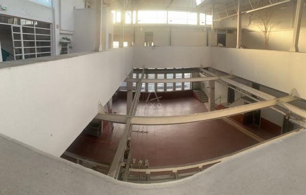 Loft / Atelier / Bureau centre ville historique ST BRIEUC