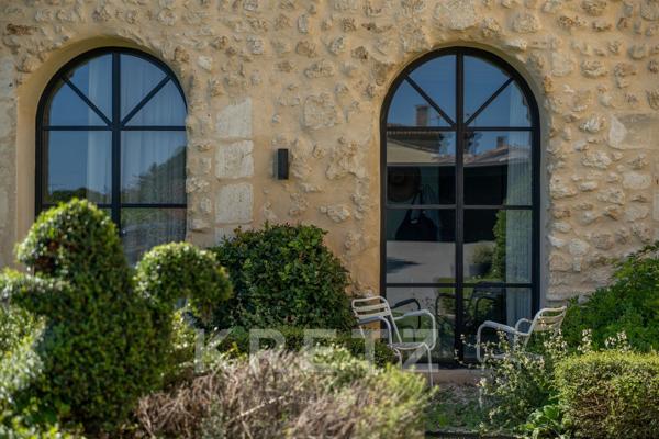 Bordeaux rive droite — Domaine d'exception, 580m² de bâtis, Parc Signature 8850m² & Piscine Bali