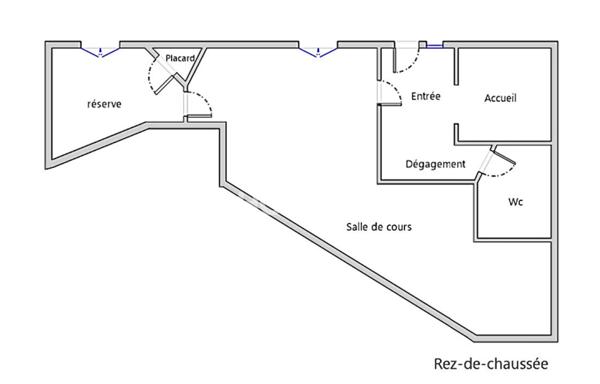 Local commercial de 53 m2 situé au centre ville d'Aire sur l'Adour