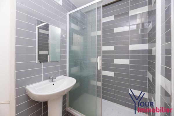 NOUVEAUTE A DECOUVRIR SANS TARDER –  T2 DE 48 m² À DECINES CENTRE- PROXIMITE TRAM