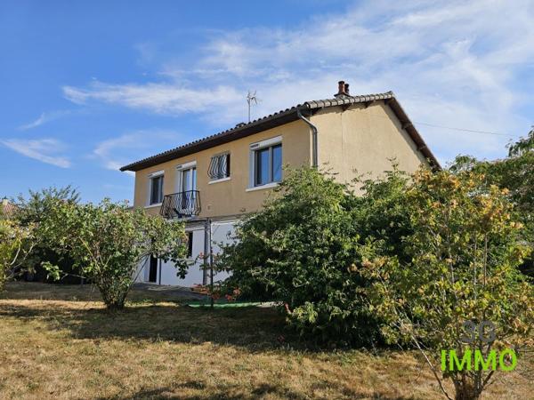 Vente / Maison T4 à Gençay (86160)