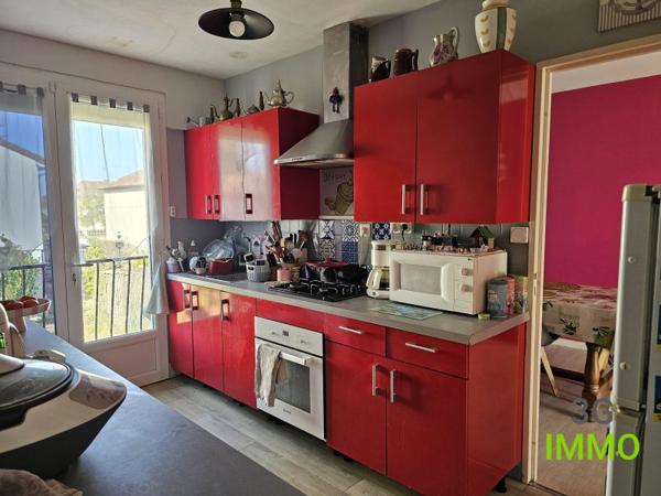 Vente / Maison T4 à Gençay (86160)