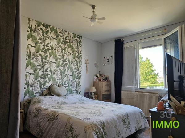 Vente / Maison T4 à Gençay (86160)